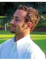 Real Estate Agent Jake Lee