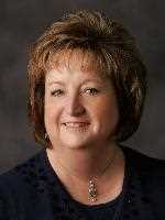 Real Estate Agent Marlene Woodruff