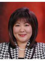 Real Estate Agent Gina Wang