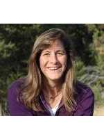 Real Estate Agent Suzanne Gebhards