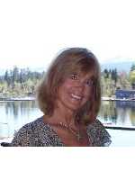 Real Estate Agent RoseAnn Reeder