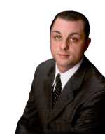 Real Estate Agent Gary Papirov