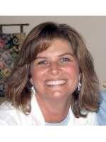 Real Estate Agent Cynthia Haynes