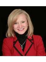 Real Estate Agent Cynthia Moler