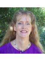 Real Estate Agent Merry Morris