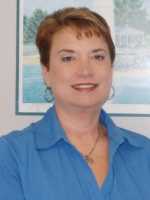 Real Estate Agent Carolyn Handler