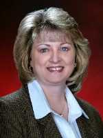 Real Estate Agent Lynn Repasky