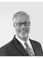 Real Estate Agent Dale Stuckey