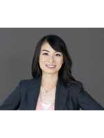 Real Estate Agent Anna Tsai