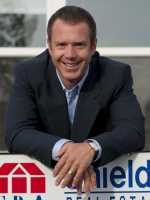 Real Estate Agent Peter Olson