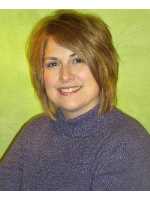 Real Estate Agent Tricia LeAnnais