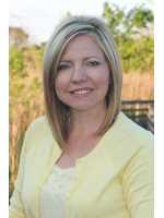 Real Estate Agent Tammy Ferebee