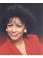 Real Estate Agent Alma Sanders