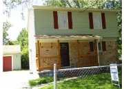 4304 MACDOUGAL CIRCLE, LANSING, MI