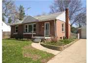 918 CLARK RD, LANSING, MI