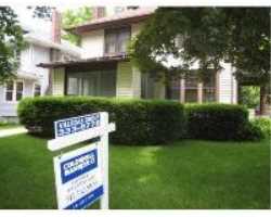 Property at 1210 W Shiawassee St.
