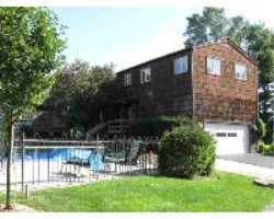 Property at 202 Oakridge Court