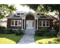 Property at 2119 Washington