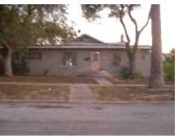 Property at 1142 W Mistletoe Ave