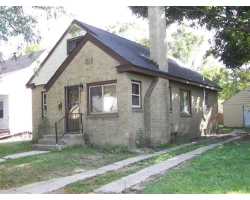 Property at 2009 N. Genesee