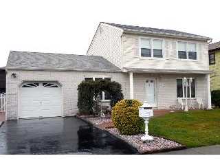 Property at 2125 BRIARWOOD LN