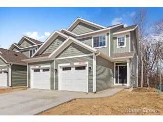 Property at 2333 Watertown Way NE
