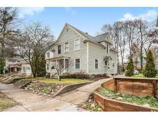 Property at 44 Auburn Avenue SE