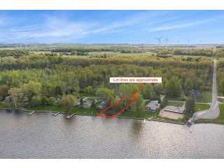 Property at S Lake Street