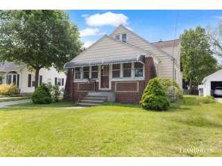 Property at 124 Wesley Street SE