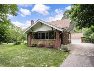 Property at 1041 Collindale Avenue NW