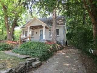 Property at 1118 Emerald Avenue NE