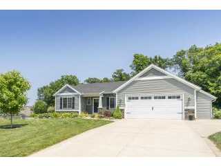 Property at 305 Kingfisher Court