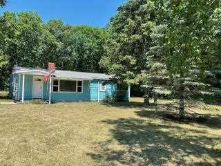 Property at 820 Wall Street