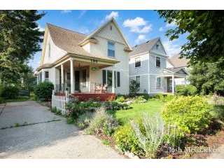 Property at 136 W 14th Street