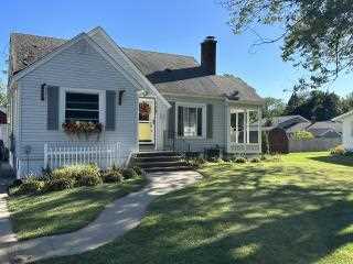 Property at 724 E Lincoln Avenue