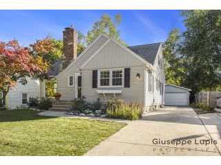 Property at 1920 Philadelphia Avenue SE