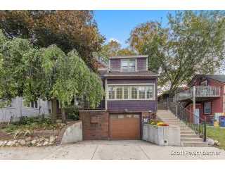 Property at 16 Eastern Avenue SE