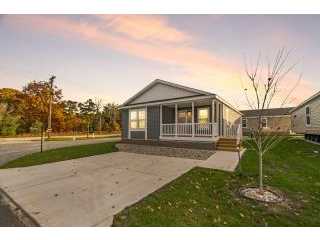 Property at 1283 E Ellis Road
