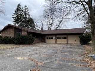 Property at 830 S 1st Street
