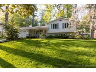 Property at 1267 Mapleview Street SE